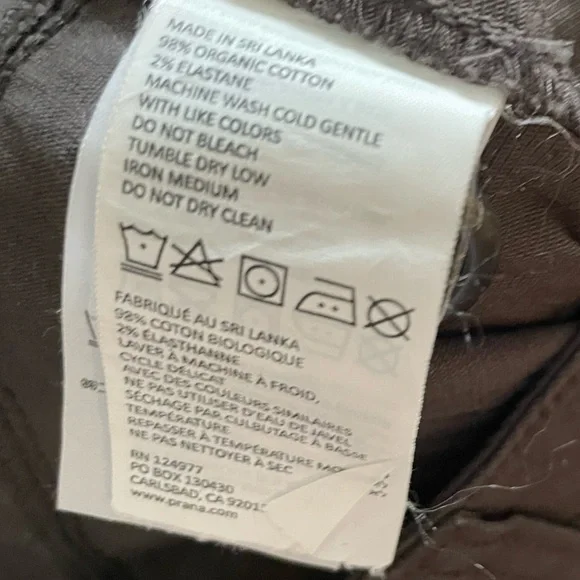 New! Prana Shorts - Picture 4 of 4